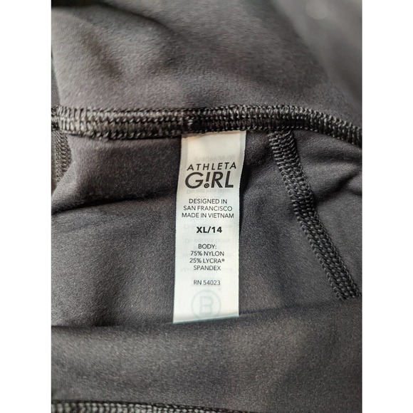 NWT Athleta Girl Fitted Mid Rise Waist Capri Leggings XL Girls Black MSRP $49 - Picture 4 of 8